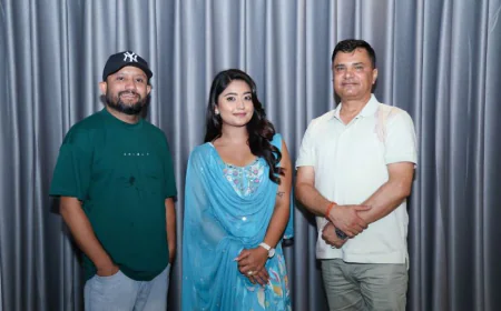 ‘आ बाट आमा’ मा मोडल उषा उप्रेती अनुबन्ध, फागुन १५ मा प्रदर्शन हुने